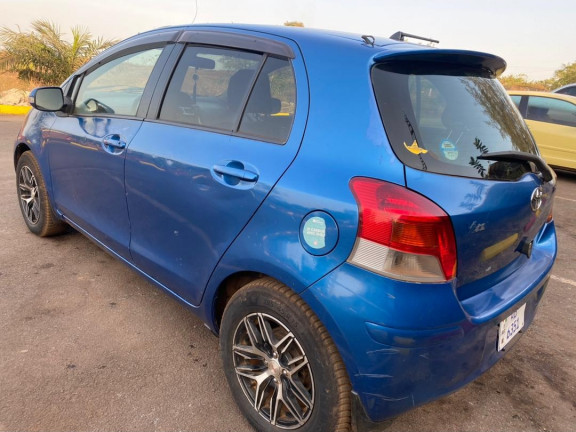 Toyota Yaris, Voitures, Conakry