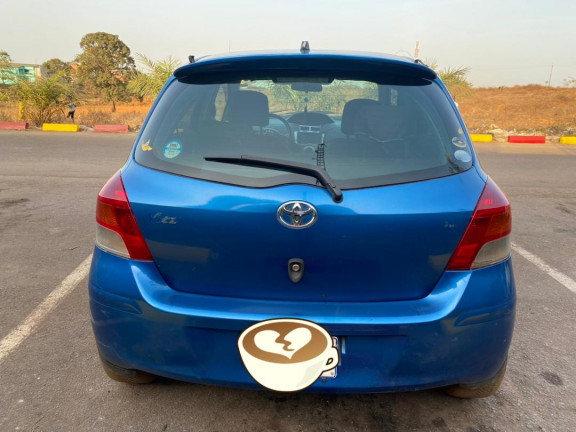 Toyota Yaris, Voitures, Conakry