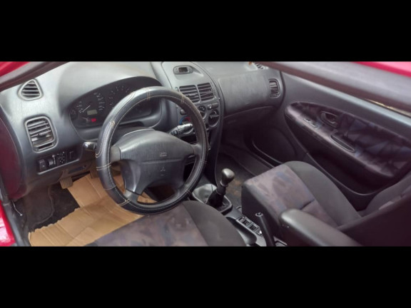 Mitsubishi Carisma, Voitures, Conakry