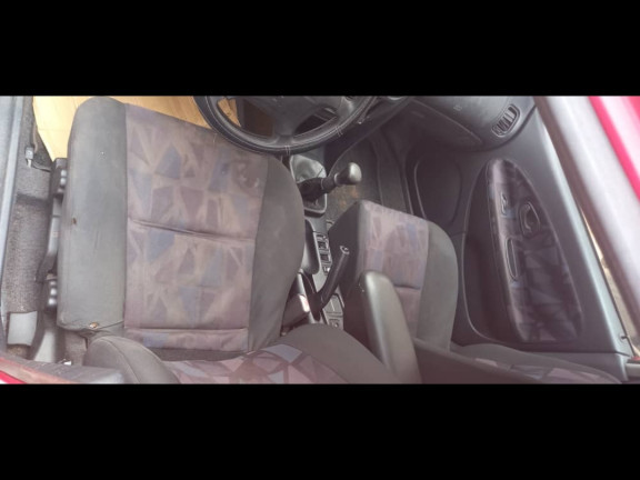 Mitsubishi Carisma, Voitures, Conakry