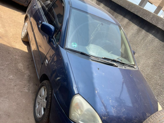 Suzuki Liana, Voitures, Conakry
