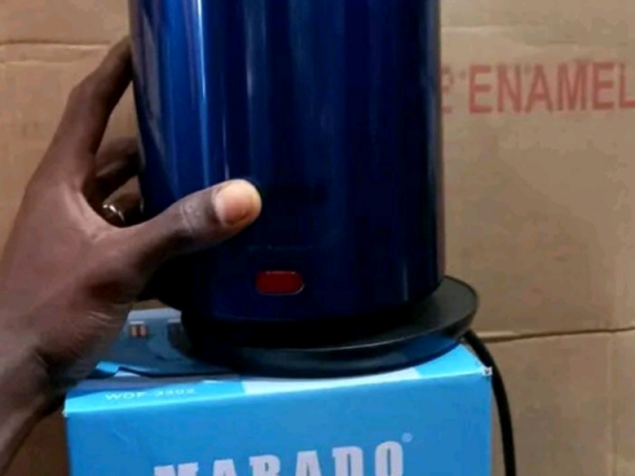 Bouilloire Marado, Électroménagers, Conakry