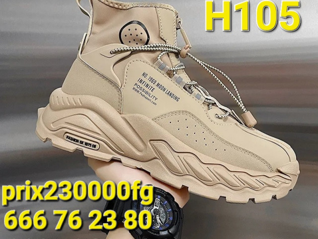 Différentes Chaussures, Chaussures, Conakry