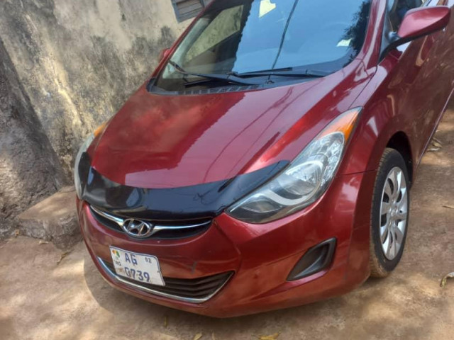 Hyundai Elantra, Voitures, Conakry