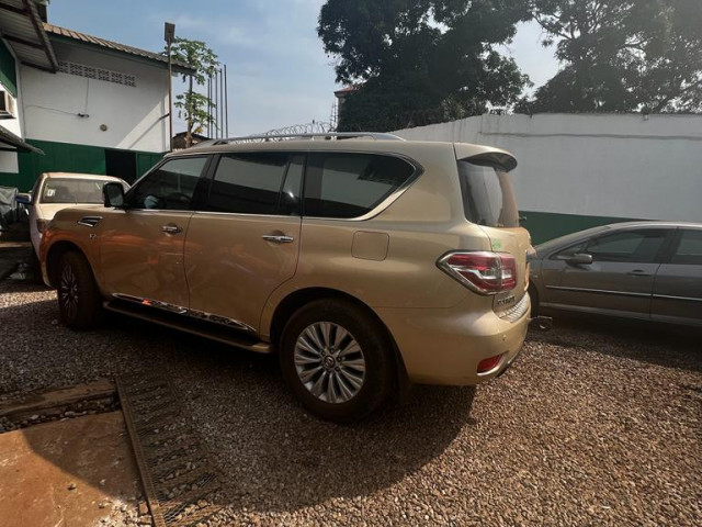 Toyota Land Cruiser, Voitures, Conakry