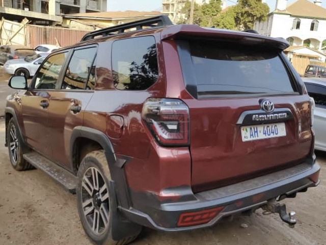 Toyota 4Runner, Voitures, Conakry