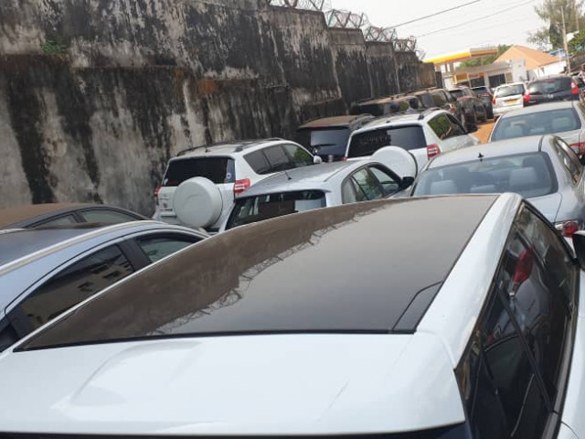 Land Rover Range Rover Evoque, Voitures, Conakry