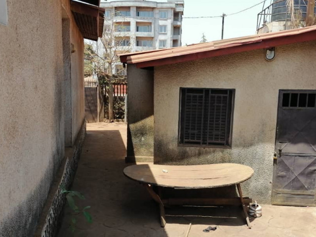 Maison à Nongo, Maisons, Conakry