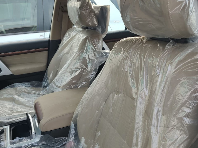 Toyota Land Cruiser, Voitures, Conakry