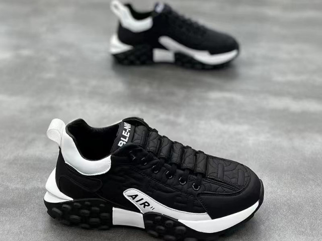 Chaussures Nike Air Max, Chaussures, Conakry