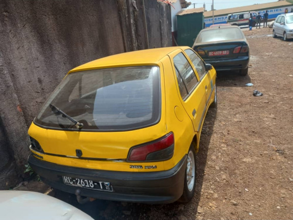 Peugeot 306, Voitures, Conakry
