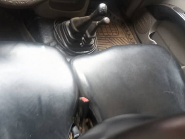 Mitsubishi L200, Voitures, Conakry