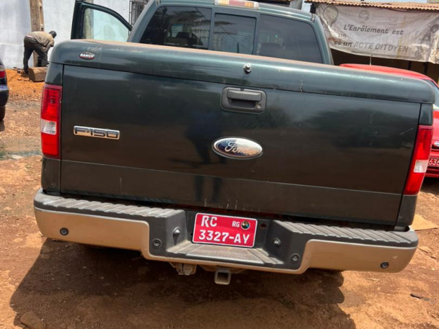 Ford F-150, Voitures, Conakry