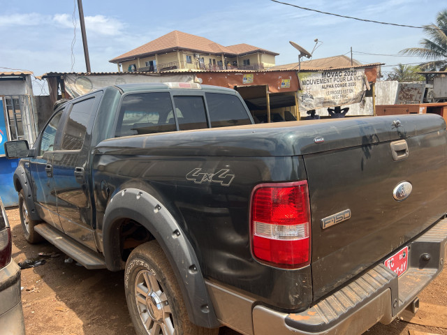 Ford F-150, Voitures, Conakry