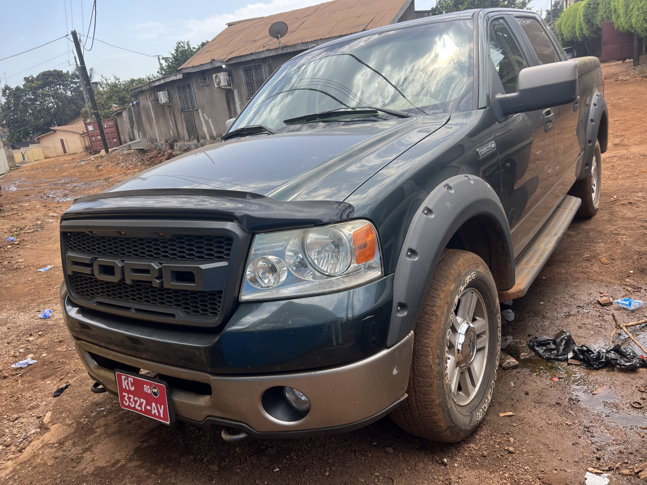 Ford F-150, Voitures, Conakry