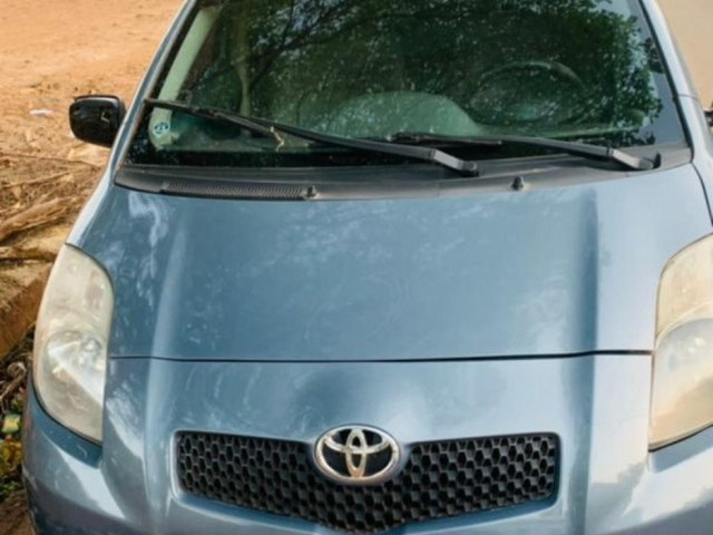 Toyota Yaris, Voitures, Conakry