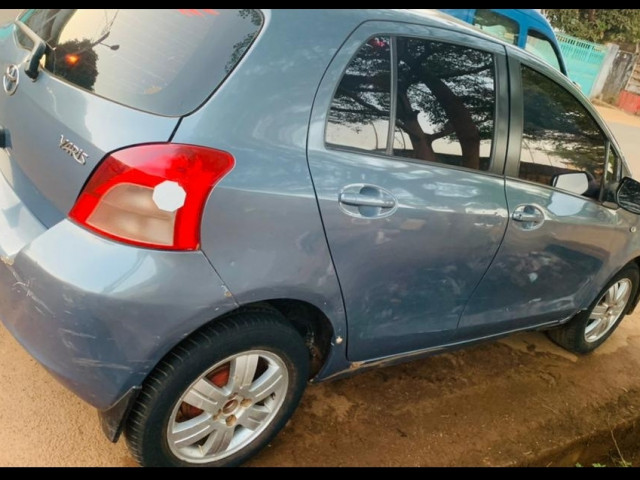 Toyota Yaris, Voitures, Conakry