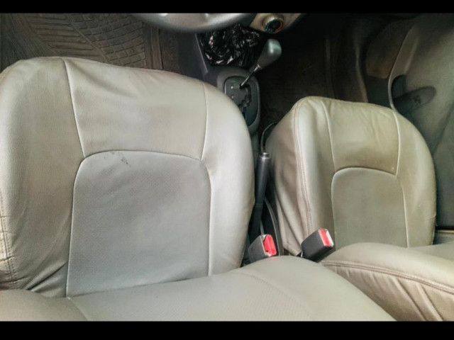 Toyota Yaris, Voitures, Conakry