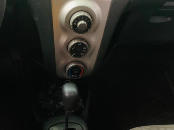 Toyota Yaris, Voitures, Conakry