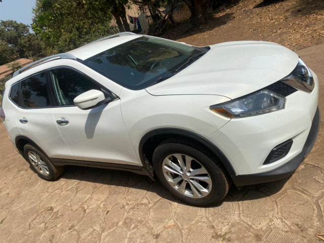 Nissan Rogue, Voitures, Conakry