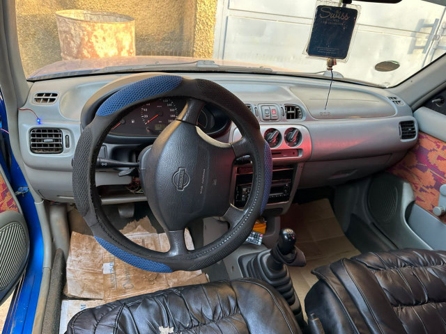 Nissan Micra, Voitures, Conakry