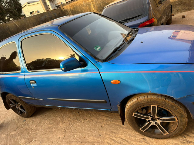 Nissan Micra, Voitures, Conakry