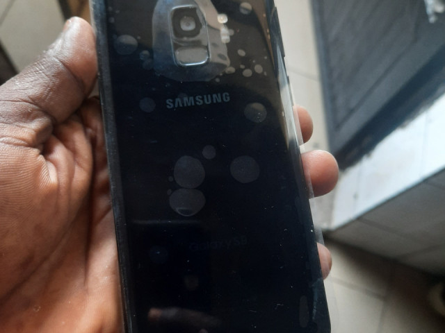 Samsung Galaxy S9, Téléphones Mobiles, Conakry