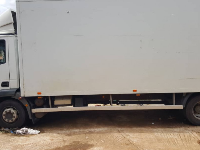 Camion Iveco, Camions - Autobus, Conakry
