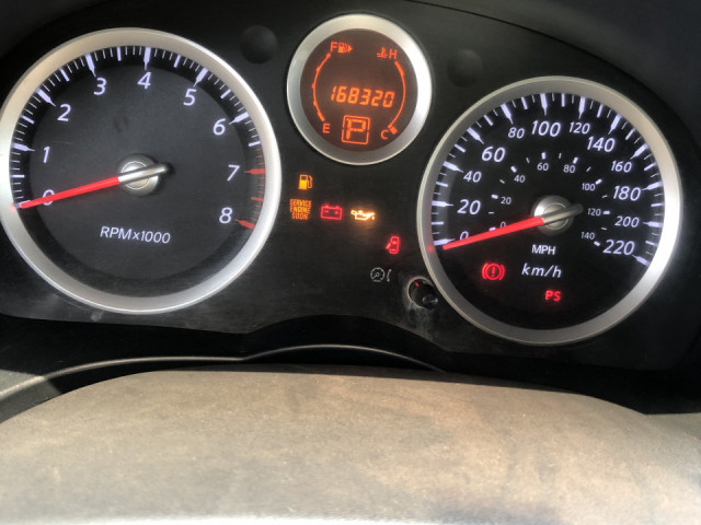 Nissan Sentra, Voitures, Conakry