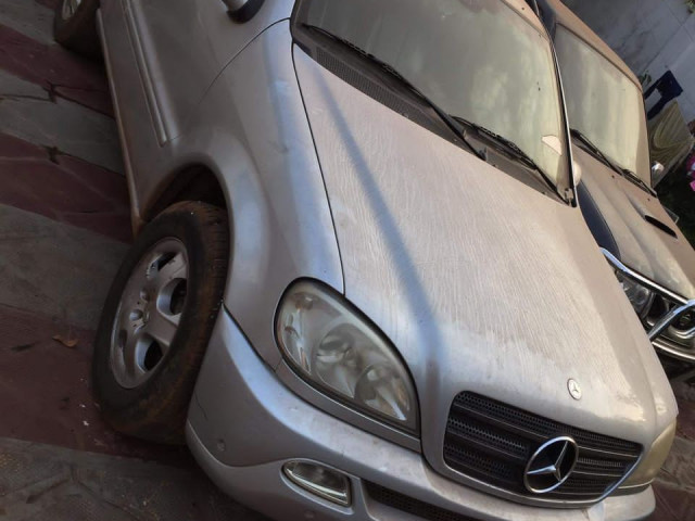 Mercedes-Benz Classe ML, Voitures, Conakry