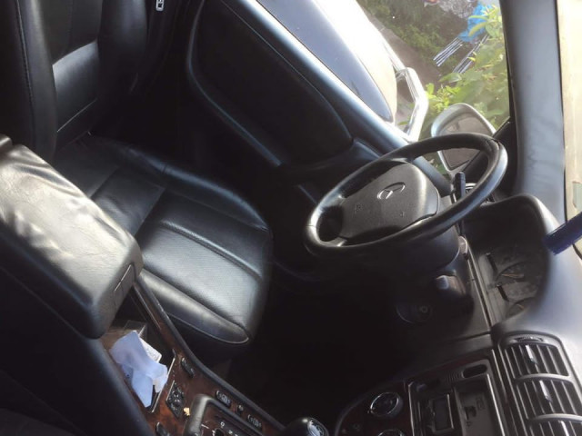 Mercedes-Benz Classe ML, Voitures, Conakry