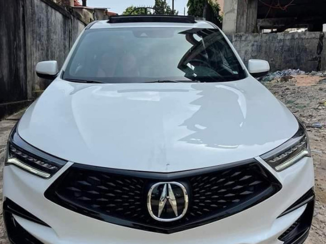 Acura MDX, Voitures, Conakry
