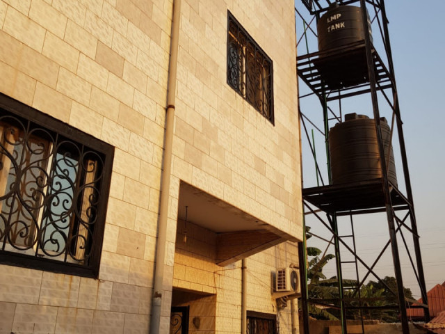 Bâtiment à Cimenterie, Maisons, Conakry