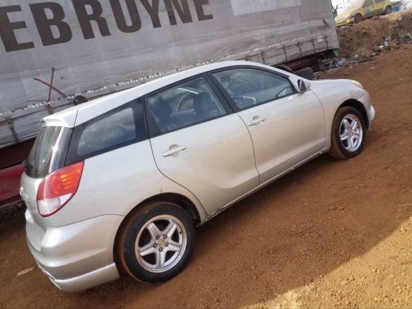 Toyota Matrix, Voitures, Conakry
