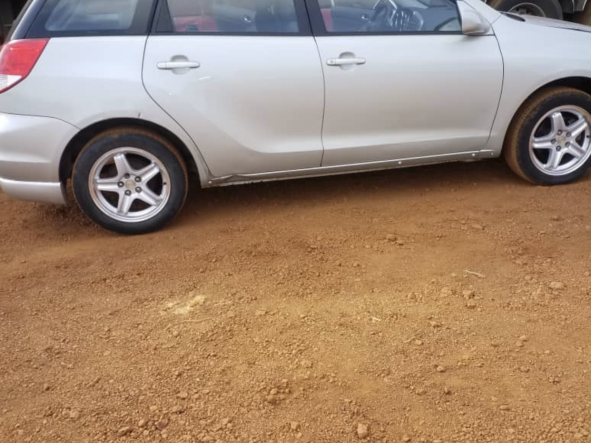 Toyota Matrix, Voitures, Conakry
