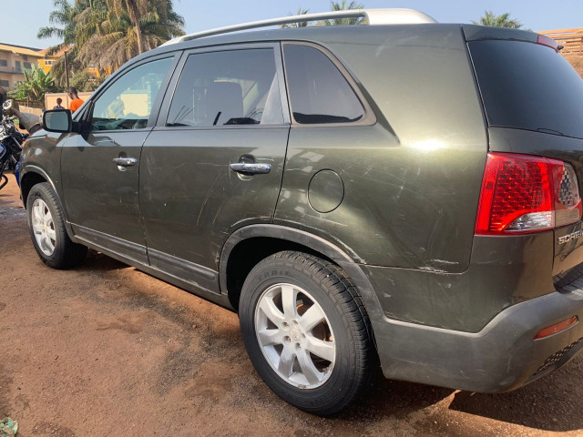 Kia Sorento, Voitures, Conakry