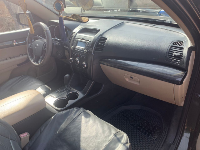 Kia Sorento, Voitures, Conakry