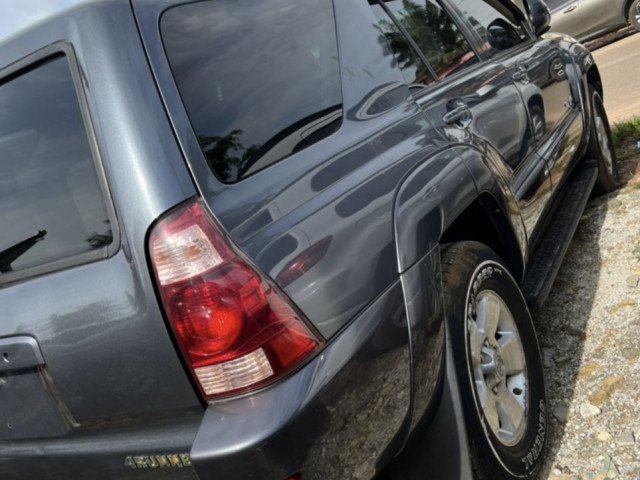 Toyota 4Runner, Voitures, Conakry