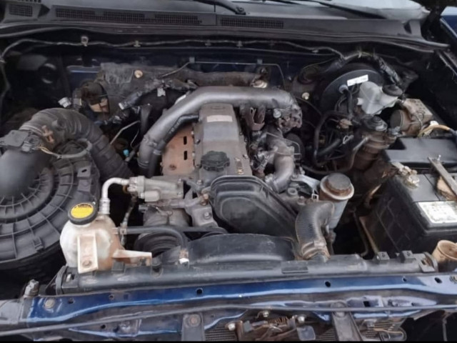 Toyota Hilux, Voitures, Conakry