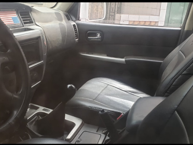Nissan Patrol, Voitures, Conakry
