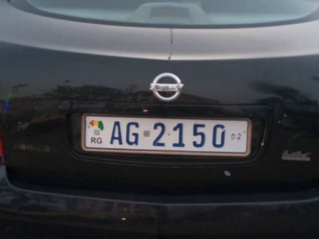 Nissan Primera, Voitures, Conakry