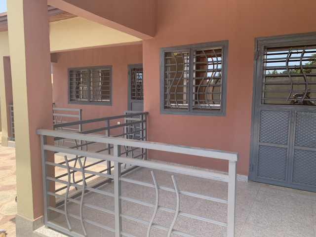 Maison à Kobaya, Maisons, Conakry