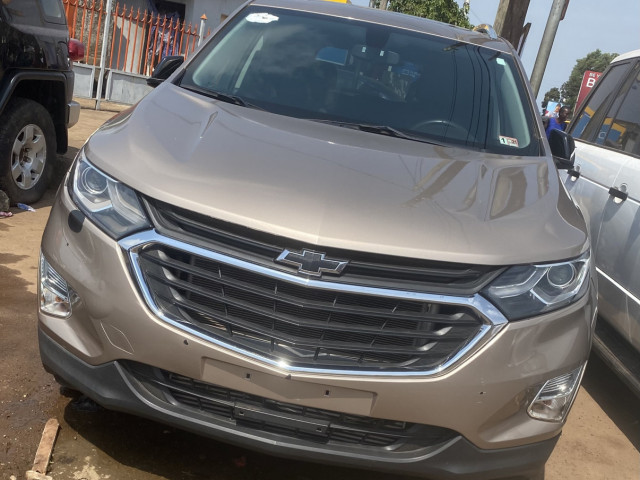 Chevrolet Equinox, Voitures, Conakry