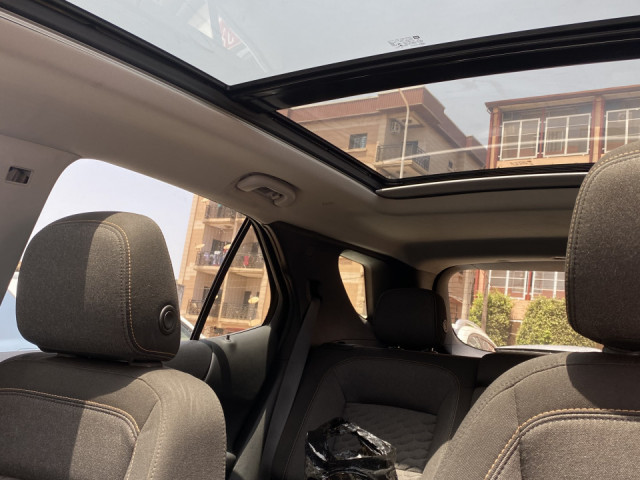 Chevrolet Equinox, Voitures, Conakry