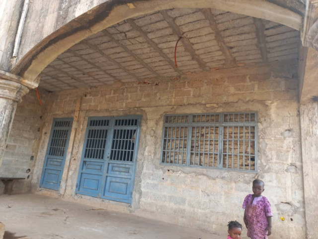 Bâtiment à Sonfonia, Maisons, Conakry