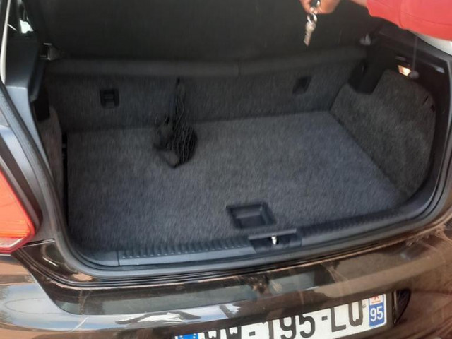 Volkswagen Polo, Voitures, Conakry