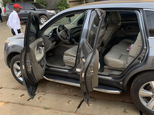 Acura MDX, Voitures, Conakry