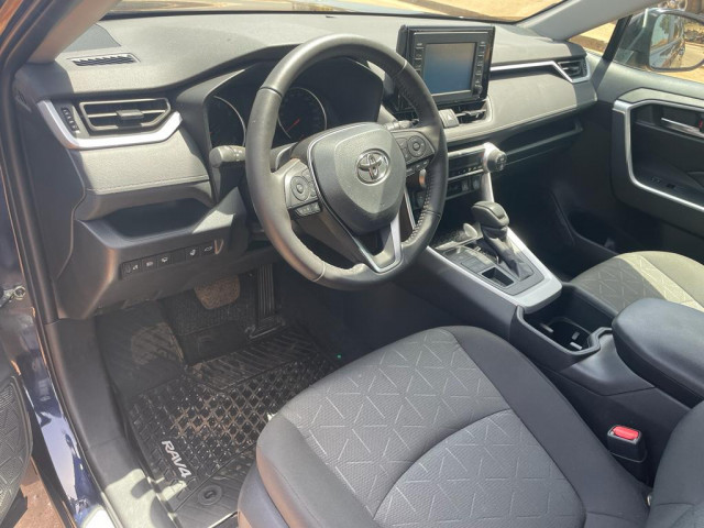 Toyota RAV4, Voitures, Conakry