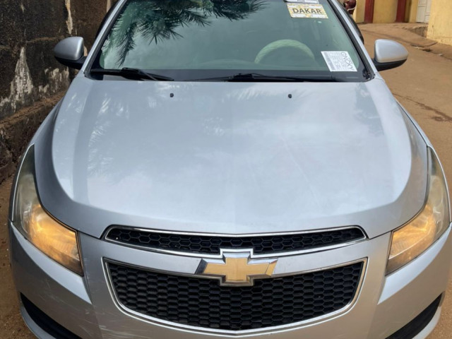 Chevrolet Cruze, Voitures, Conakry