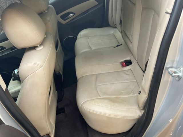 Chevrolet Cruze, Voitures, Conakry